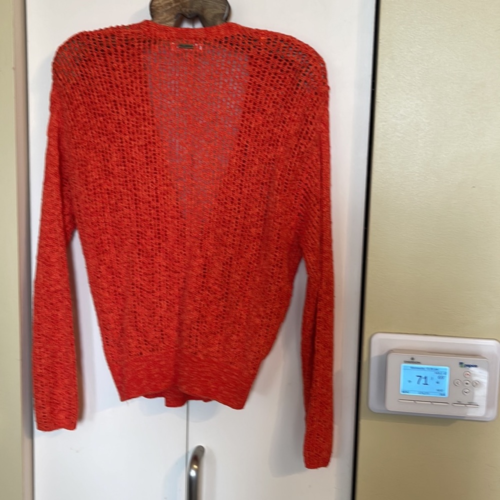 Billabong Rust Color Sweater - Size Small - image 4